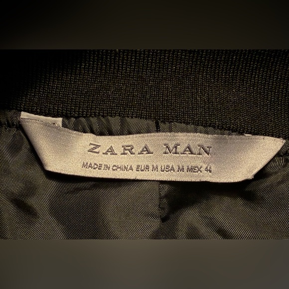 Zara Man- Sleek Bomber Jacket- Medium - Picture 3 of 4